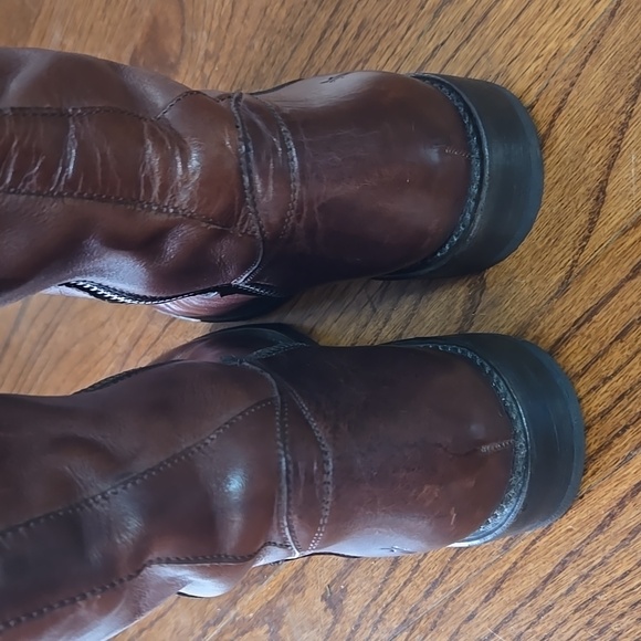 Frye Jayden Size 7B Button Brown Leather Knee High Fall/Winter Tall Ridi… - Picture 4 of 15